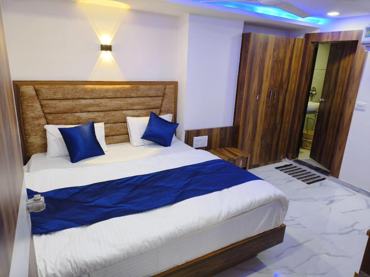 Hotel Ozone,Ахмедабад Екстер'єр фото